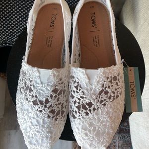 Toms White Lace